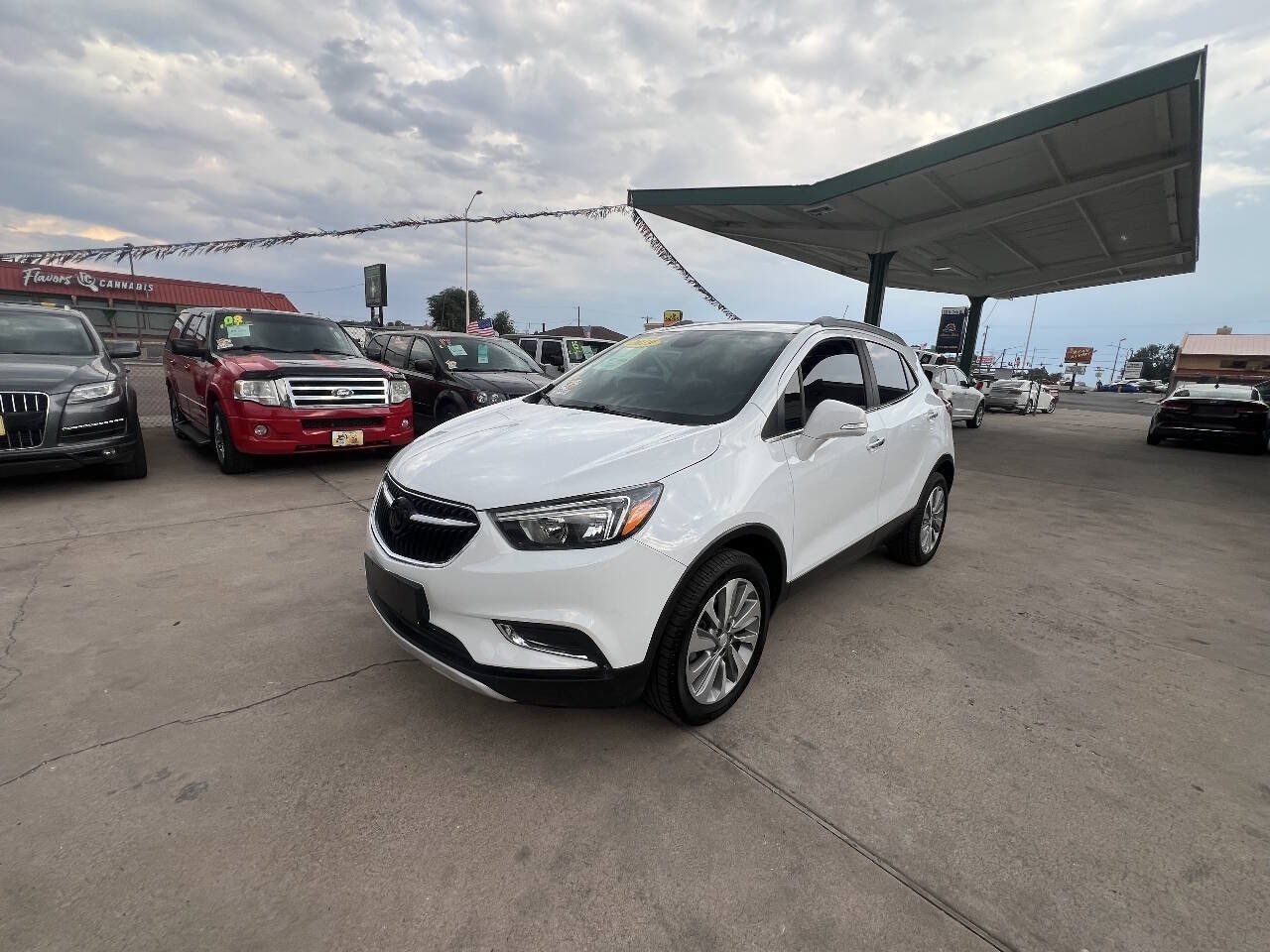 Used 2019 Buick Encore Preferred AWD/4WD image 3