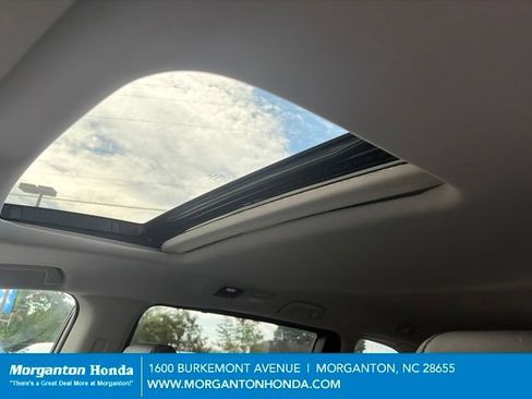 Used 2025 Honda Odyssey EX-L image 25