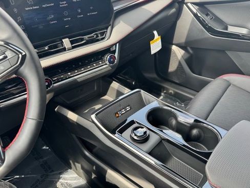 New 2026 Chevrolet Equinox RS w/ Safety and Technology Package AWD/4WD image 20