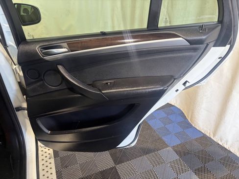 Used 2011 BMW X5 xDrive35i AWD/4WD image 12