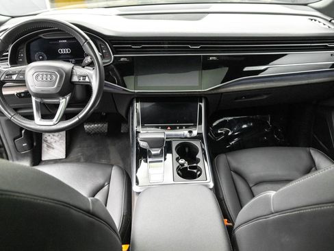 Used 2019 Audi Q8 Prestige image 34
