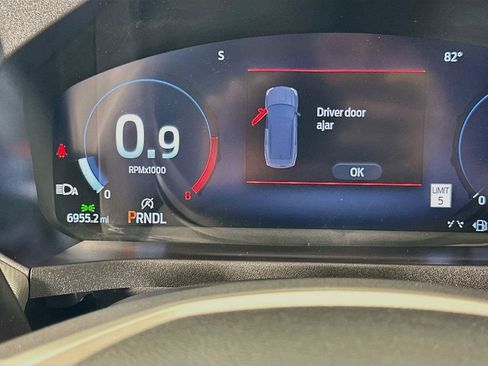 Used 2026 Ford Explorer Active RWD image 12