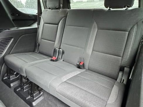 Used 2022 GMC Yukon SLE RWD image 18