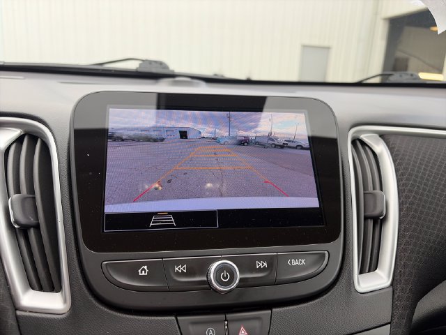 Used 2025 Chevrolet Malibu LT FWD image 20
