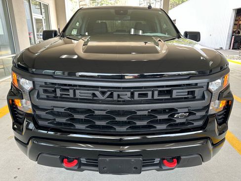 Used 2025 Chevrolet Silverado 1500 Custom w/ Turbomax Blackout Package image 8