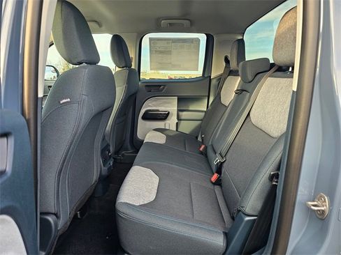 New 2025 Ford Maverick XLT w/ XLT Luxury Package image 13