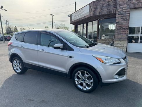 Used 2013 Ford Escape SEL w/ Class II Trailer Tow Pkg image 16