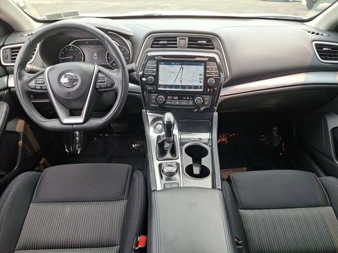 Used 2017 Nissan Maxima 3.5 S FWD image 11