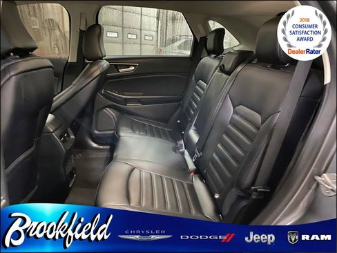 Used 2024 Ford Edge SEL w/ Convenience Package image 16