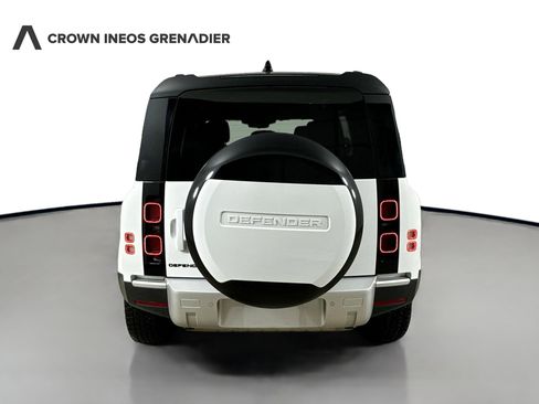 Used 2024 Land Rover Defender 110 S AWD/4WD image 37
