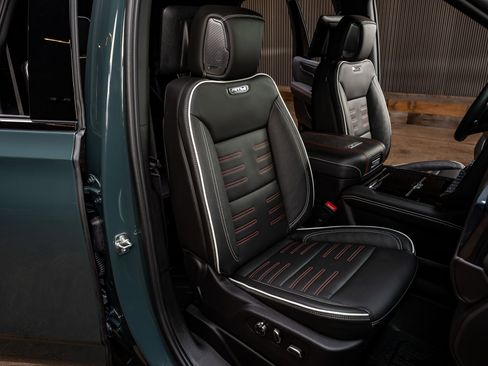 Used 2026 GMC Yukon AT4 Ultimate image 29