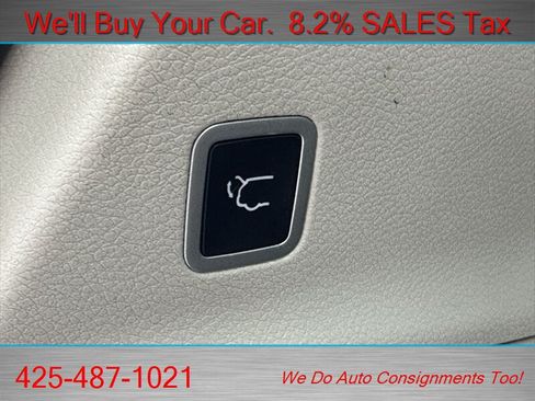 Used 2022 Chrysler Voyager LX FWD image 26