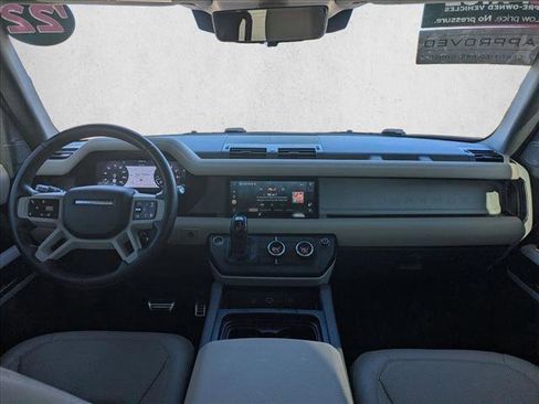 Certified 2022 Land Rover Defender 110 SE image 19