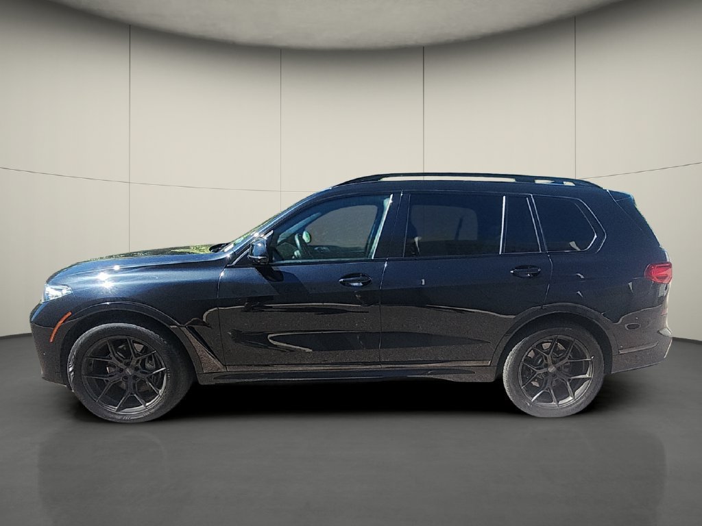 Used 2019 BMW X7 xDrive50i w/ M Sport Package AWD/4WD image 4