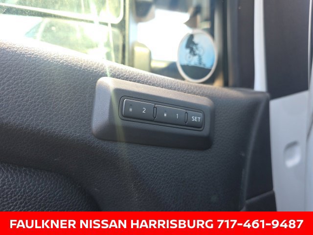 Certified 2019 Nissan Titan SL w/ Midnight Edition AWD/4WD image 14