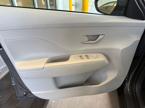 Used 2025 Hyundai Kona SEL image 20