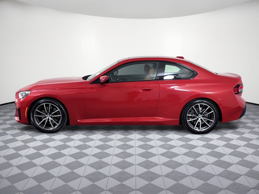 Certified 2024 BMW 230i Coupe w/ Convenience Package RWD image 2