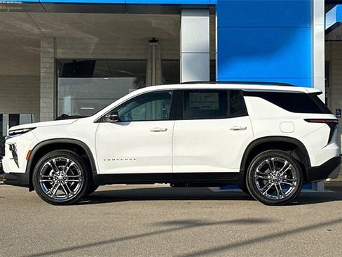 New 2026 Chevrolet Traverse LT image 9