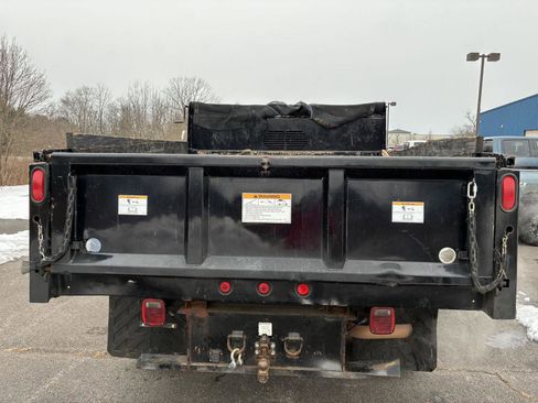 Used 2017 Ford F550 4x4 SuperCab Super Duty image 4