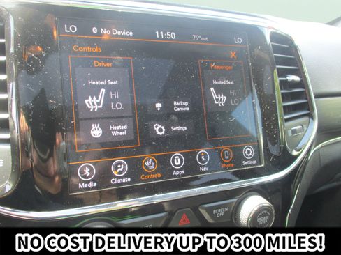 Used 2021 Jeep Grand Cherokee Limited w/ Premium Lighting Group AWD/4WD image 24