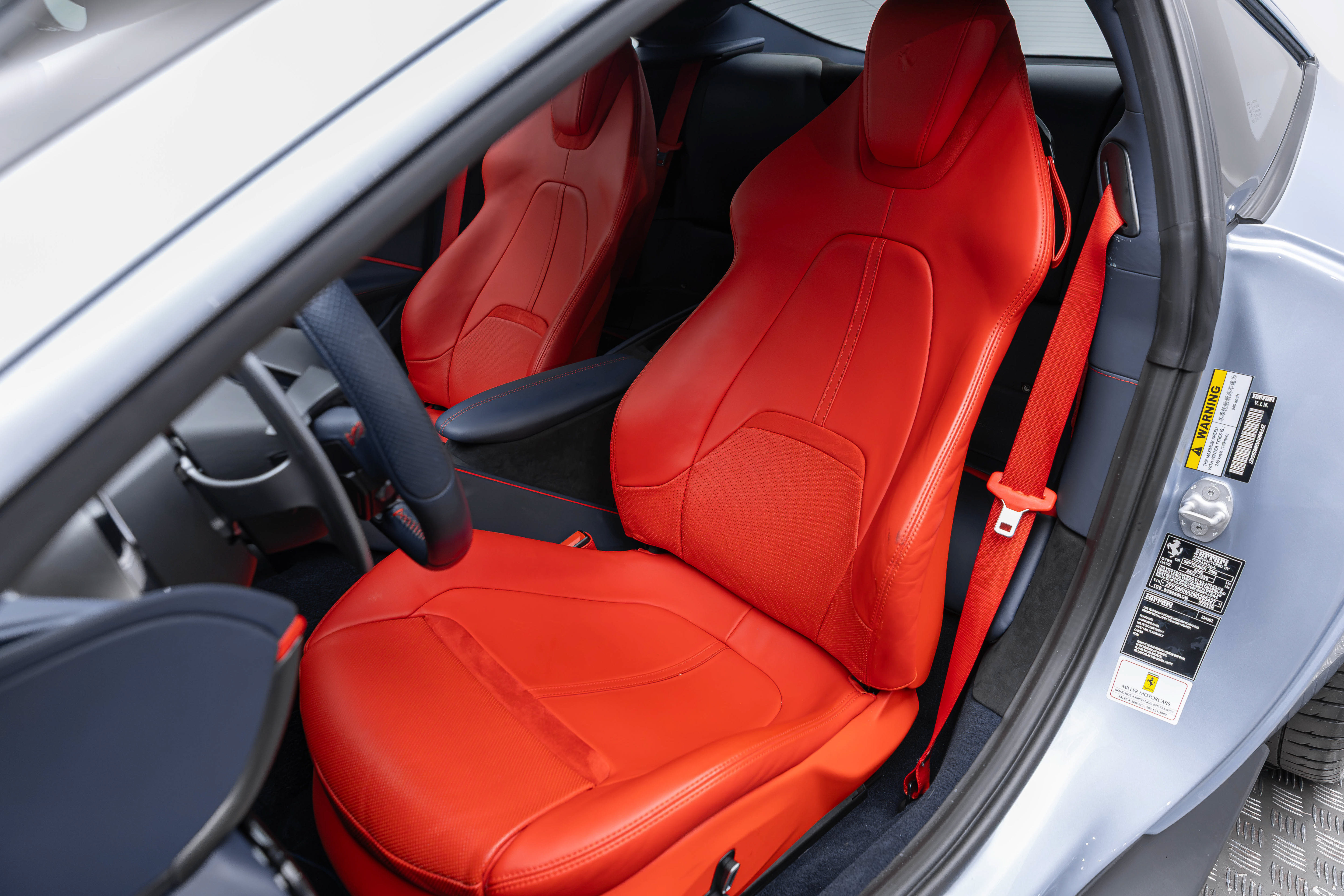 Certified 2022 Ferrari Roma RWD image 17