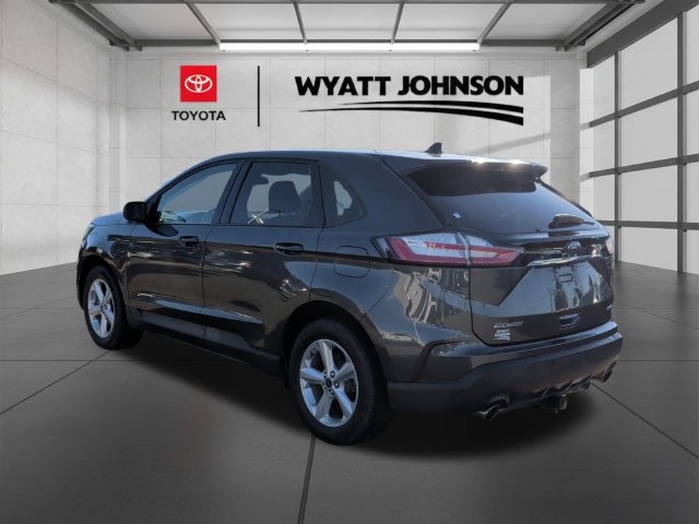 Used 2020 Ford Edge SE FWD image 5