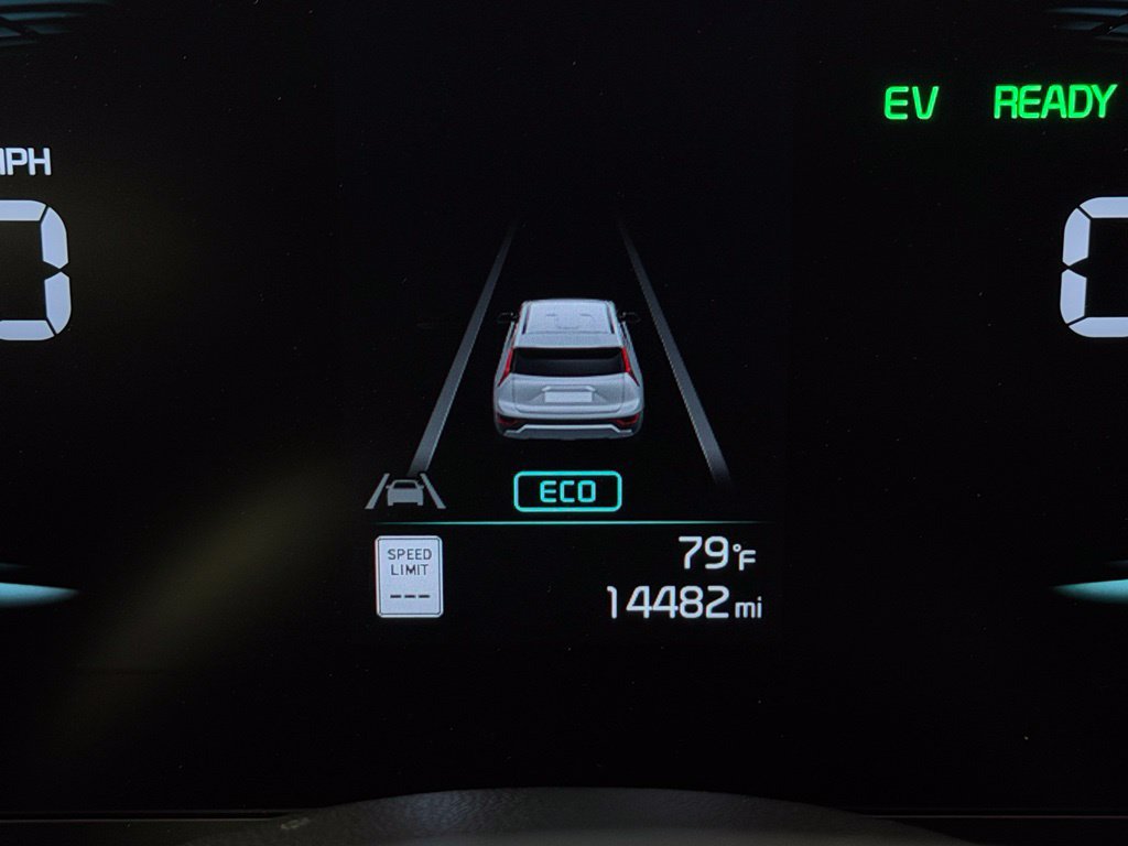Used 2026 Kia Niro LX FWD image 12