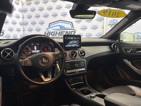 Used 2019 Mercedes-Benz GLA 250 4MATIC image 15