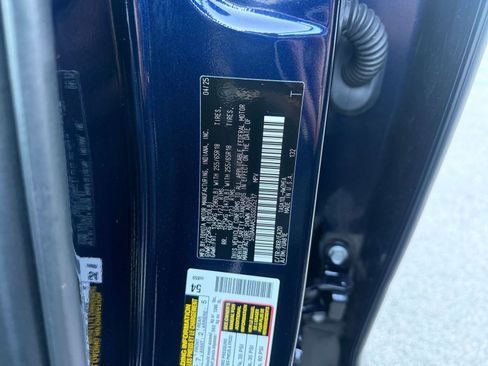 Used 2025 Toyota Grand Highlander XLE image 25