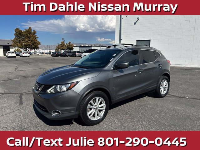 Used 2018 Nissan Rogue Sport SV w/ SV All-Weather Package AWD/4WD image 1