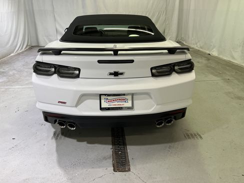Used 2023 Chevrolet Camaro LT w/ RS Package RWD image 9