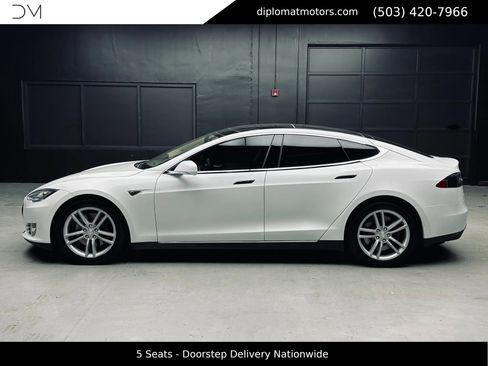 Used 2014 Tesla Model S 60 RWD image 4