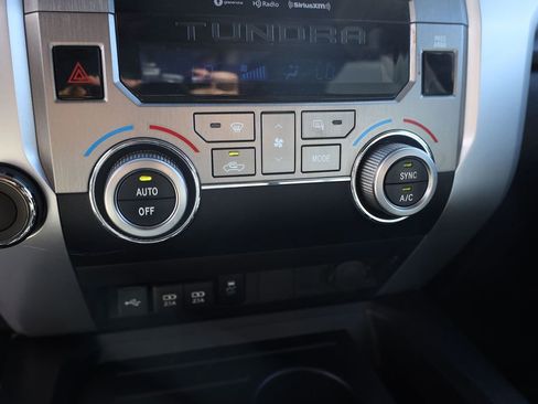 Used 2020 Toyota Tundra SR5 w/ TRD Off-Road Package AWD/4WD image 17