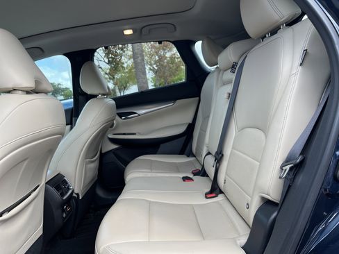 Used 2021 INFINITI QX50 Sensory w/ Accent Package image 32