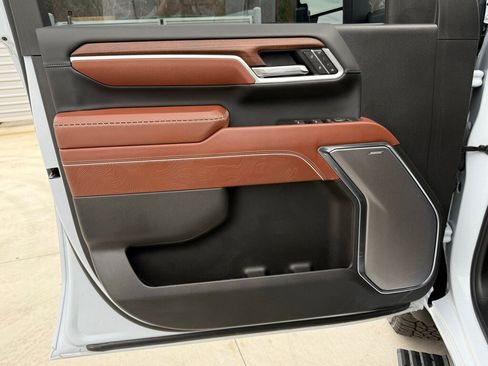 Used 2026 GMC Sierra 2500 Denali Ultimate image 26