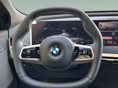 Used 2026 BMW iX xDrive45 image 17