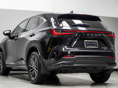 Used 2025 Lexus NX 350h AWD w/ Accessory Package (Z2) image 11