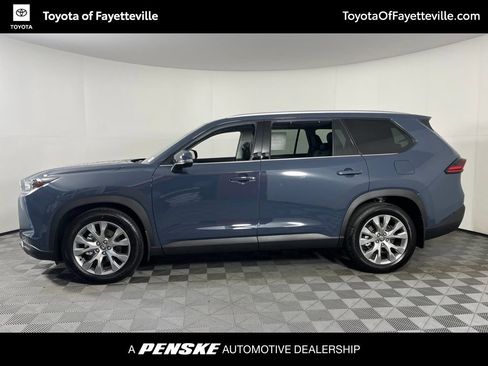 Used 2026 Toyota Grand Highlander FWD image 15