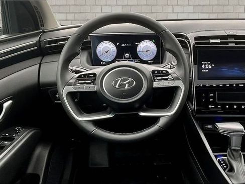 Used 2024 Hyundai Tucson SEL w/ Convenience Package AWD/4WD image 8
