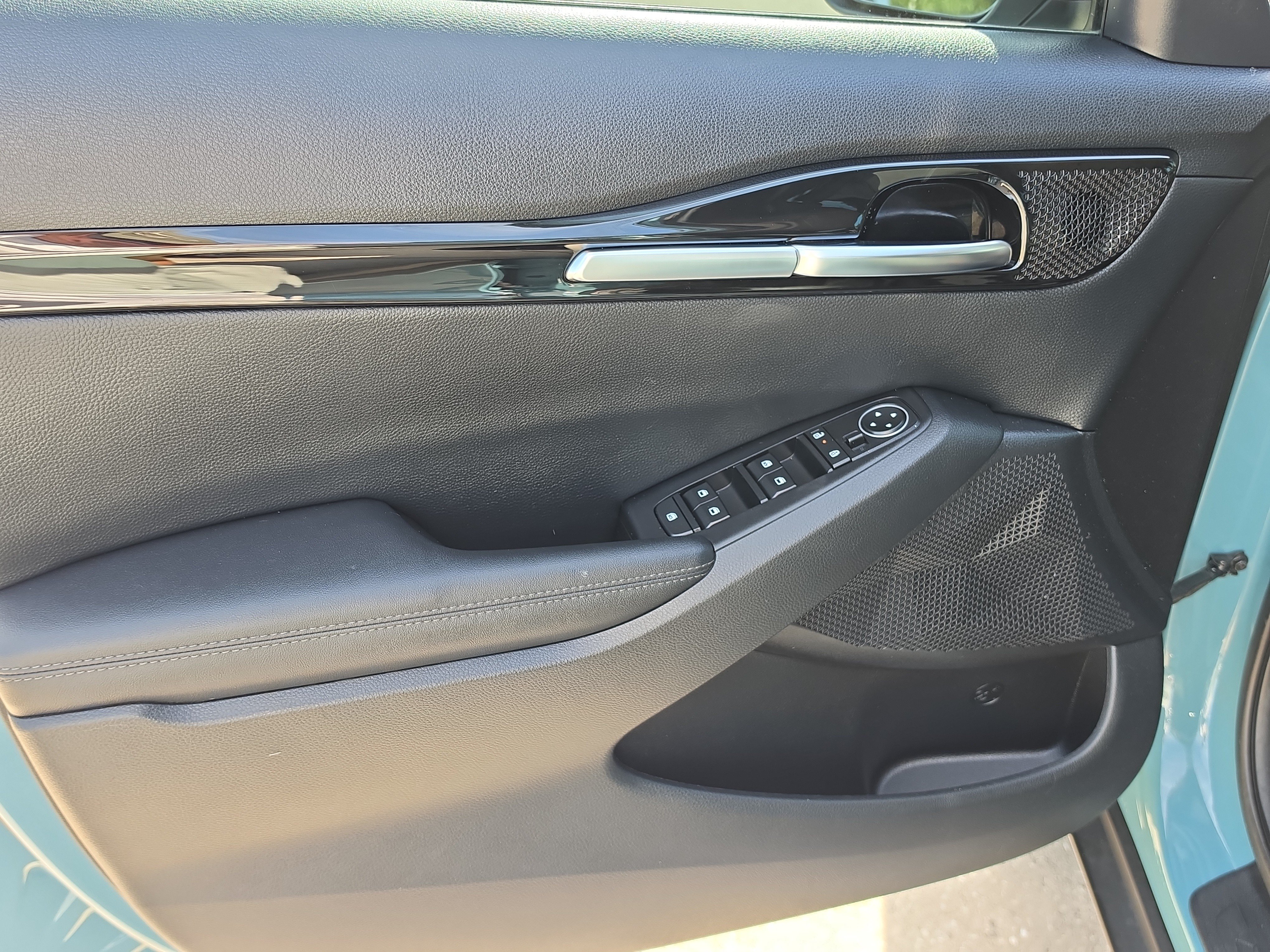 Certified 2024 Kia Seltos EX AWD/4WD image 17