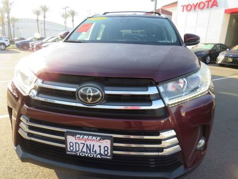 Used 2018 Toyota Highlander Limited image 5