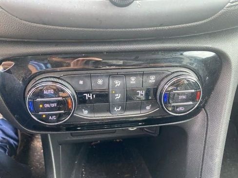 Used 2023 Buick Encore GX Select image 34