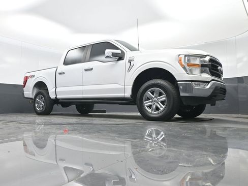Used 2021 Ford F150 XLT image 32