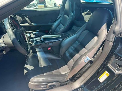 Used 2007 Chevrolet Corvette Coupe w/ Preferred Equipment Group RWD image 20