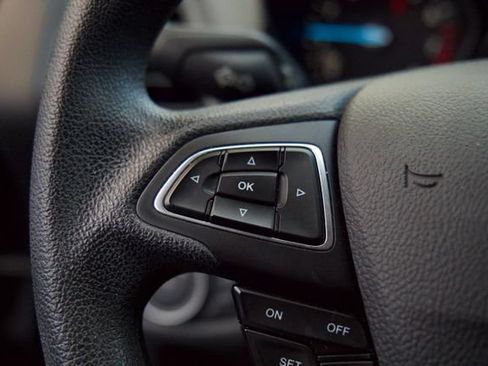 Used 2018 Ford Escape SE AWD/4WD image 17
