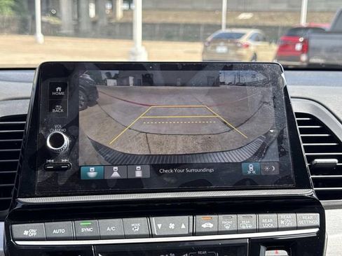 Used 2026 Honda Odyssey EX-L image 17
