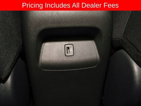 Certified 2025 Nissan Sentra SR FWD image 7