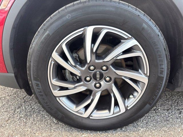 Used 2023 Lincoln Corsair AWD w/ Equipment Group 101A image 29