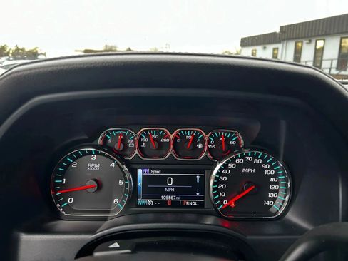 Used 2017 GMC Sierra 1500 SLE w/ SLE Value Package image 19