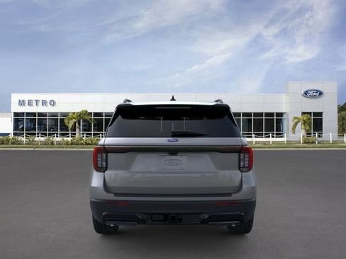 New 2026 Ford Explorer ST-Line RWD image 5